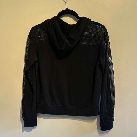 🌸Garage Black Mesh Detail Top - Picture 3 of 5